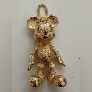 BaubleBar Mickey Bag Charm Gold Textured